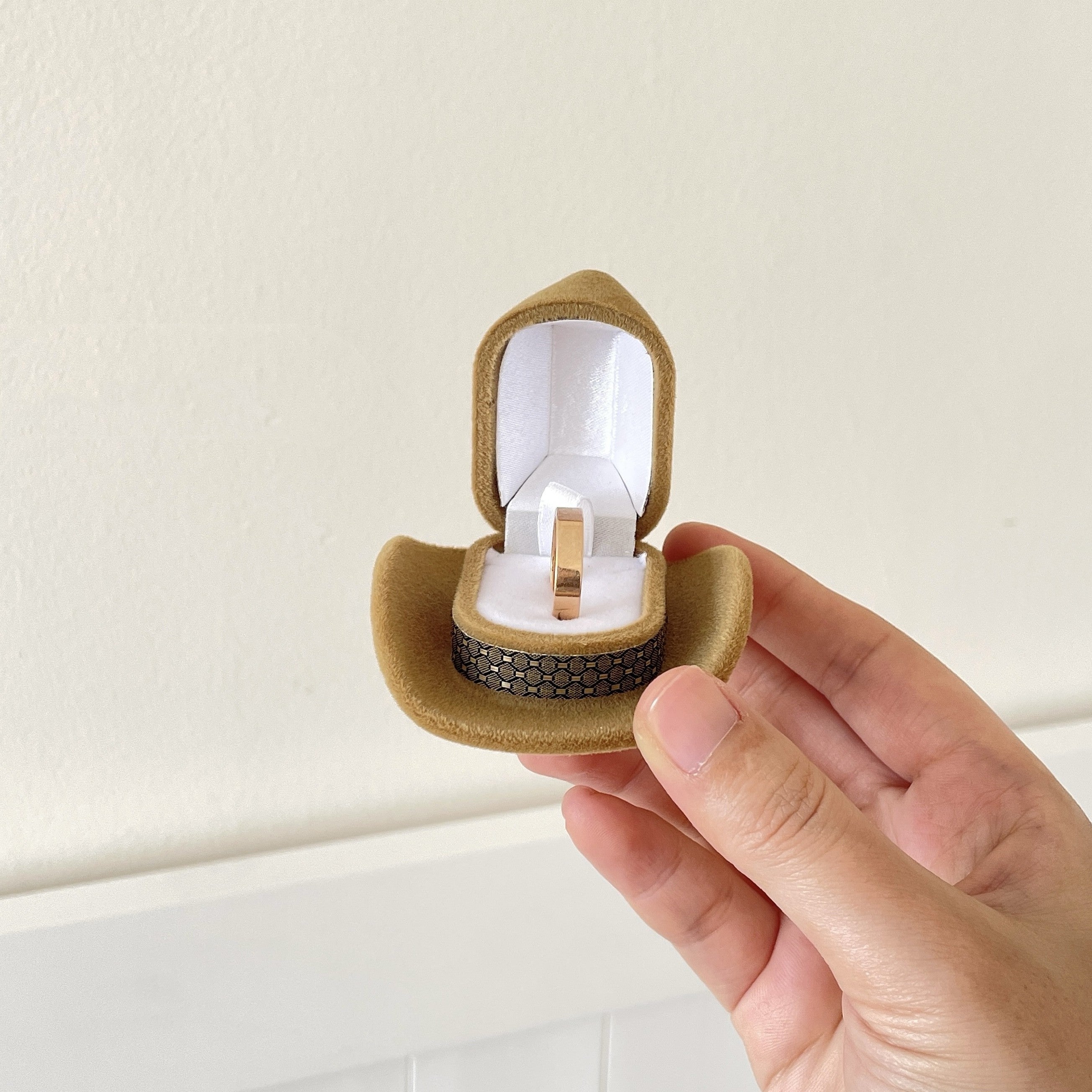Creative Cowboy Hat Jewelry Box