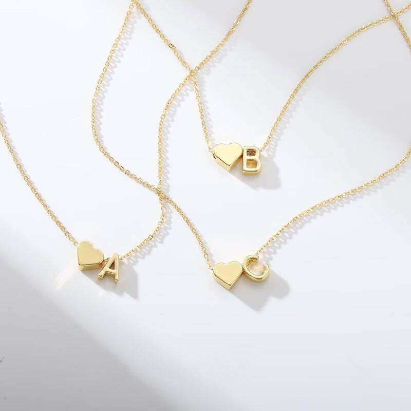 🔥🔥Tiny Initial Necklaces Golden Heart Letter A-Z