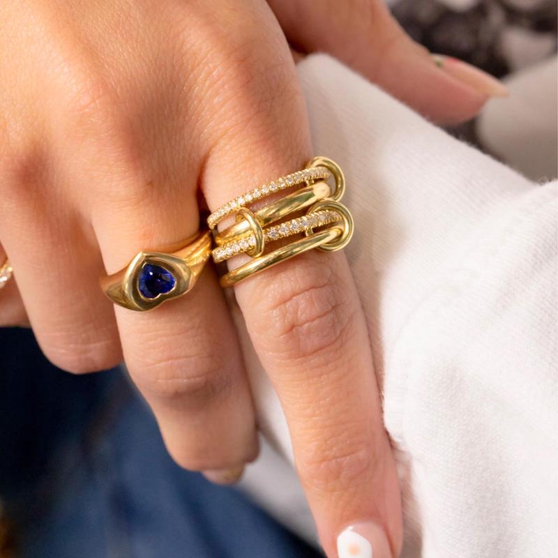 Interlocked Stackable Rings