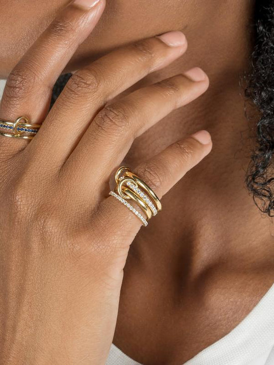 Interlocked Stackable Rings