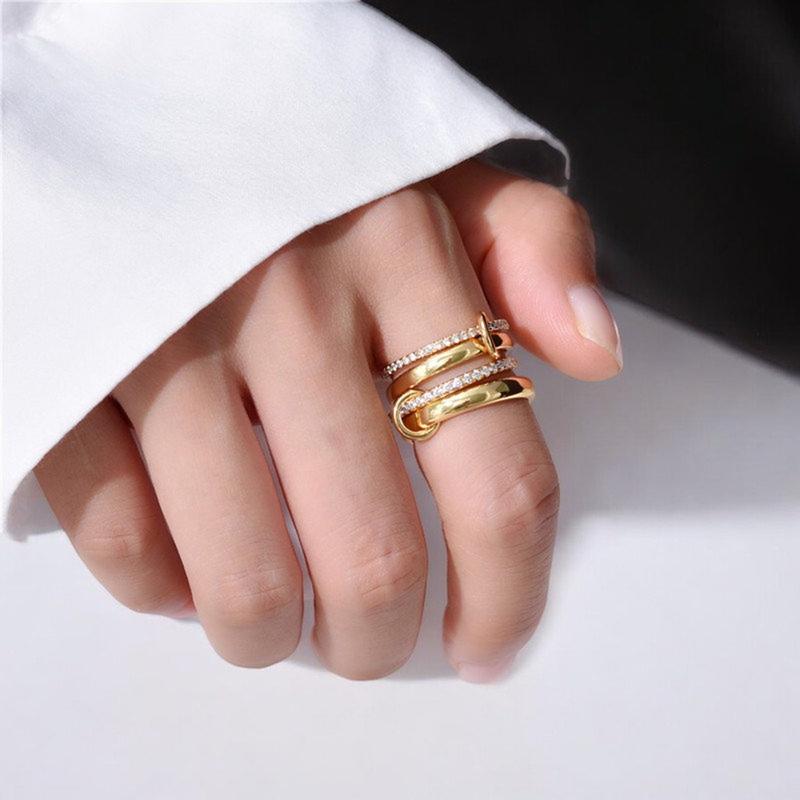 Interlocked Stackable Rings