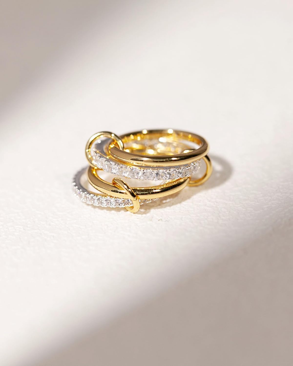 Interlocked Stackable Rings